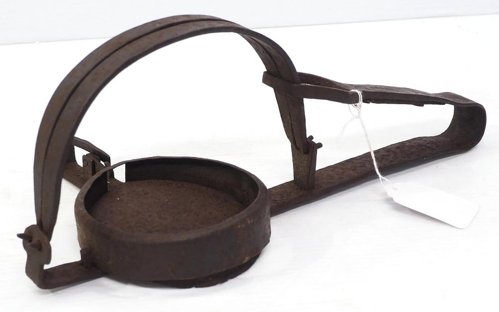 Lot 268: Hand-forged turkey trap
