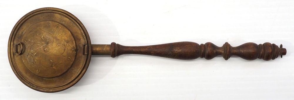 Lot 277: Salesman sample bed warmer