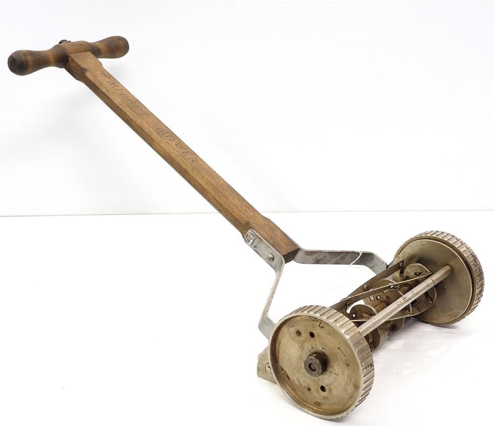 Lot 348: Child-size The Midget Mower