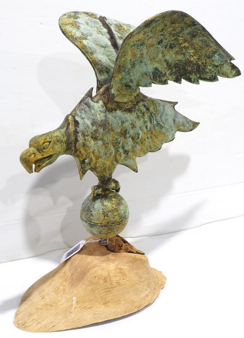 Lot 722: Copper winged eagle on ball weathervane