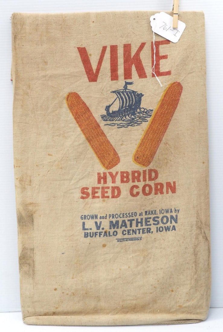 Lot 761I: Vike Hybrid Seed Corn cloth seed bag