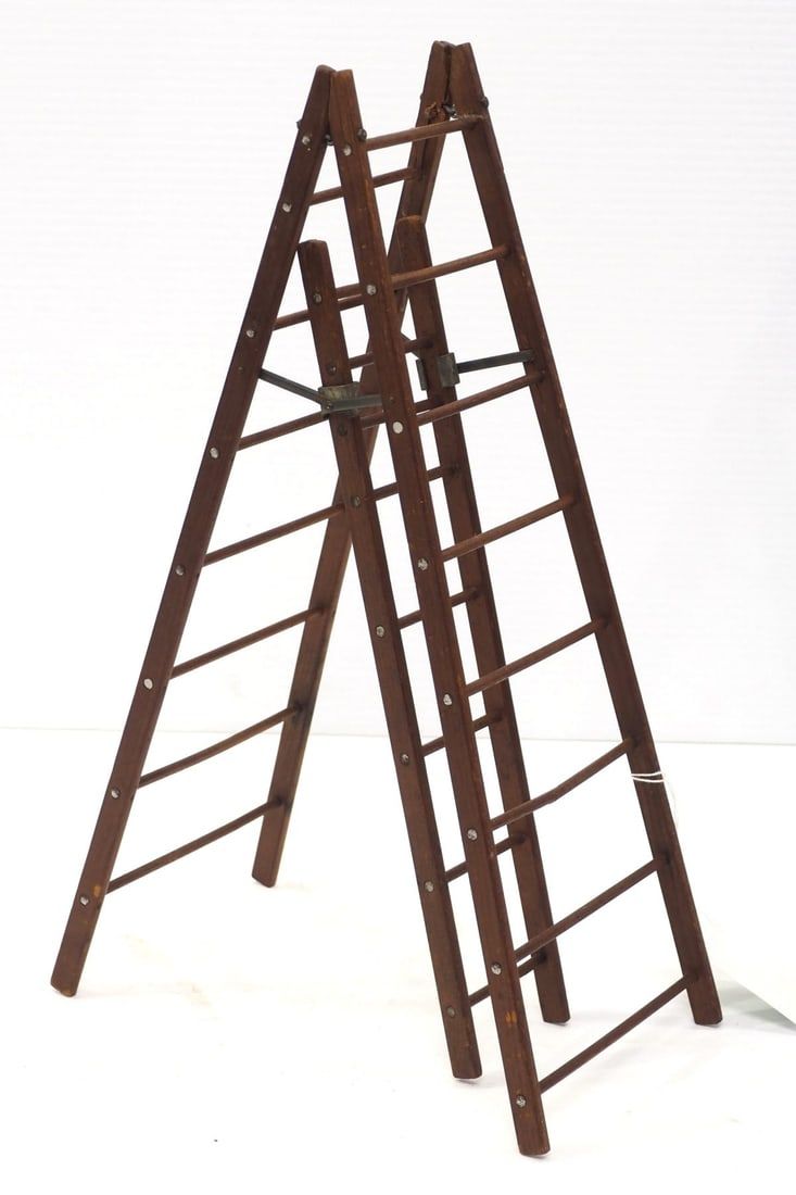 Lot 134: Salesman sample wooden folding ladder
