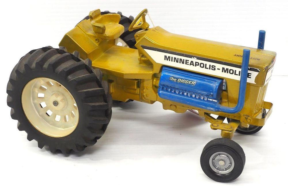 Lot 118: Minneapolis Moline Mity Minnie Pulling Tractor