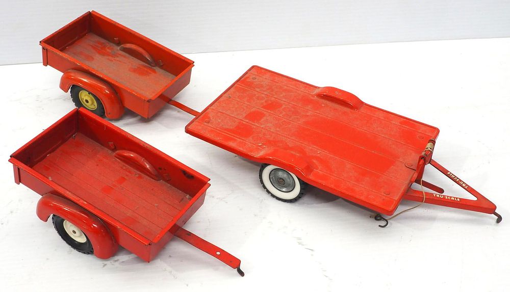 Lot 119: (3) Tru-Scale Trailers
