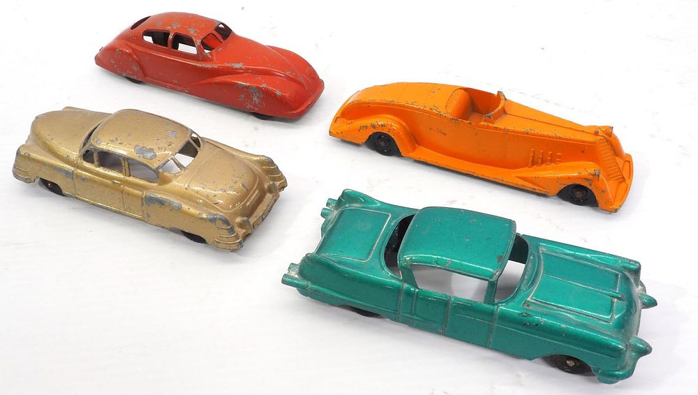 Lot 130: (4) Miniature Cars