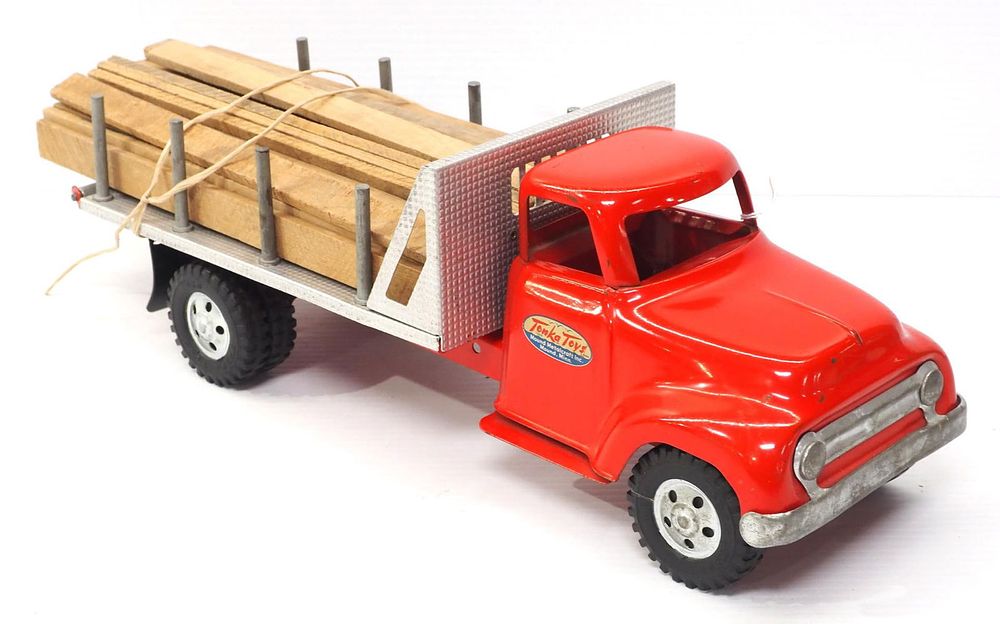 Lot 217: Tonka Lumber Truck