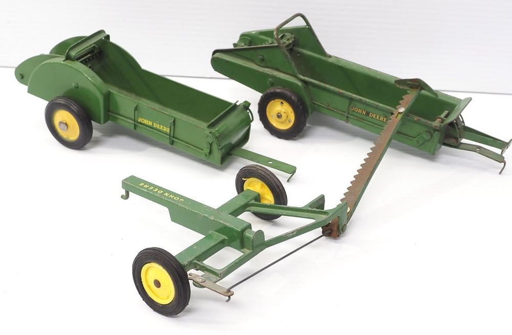 Lot 261: (3) Ertl John Deere Implements