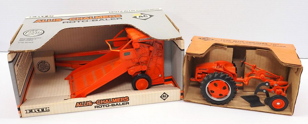 Lot 275: (2) Allis Chalmers Implements