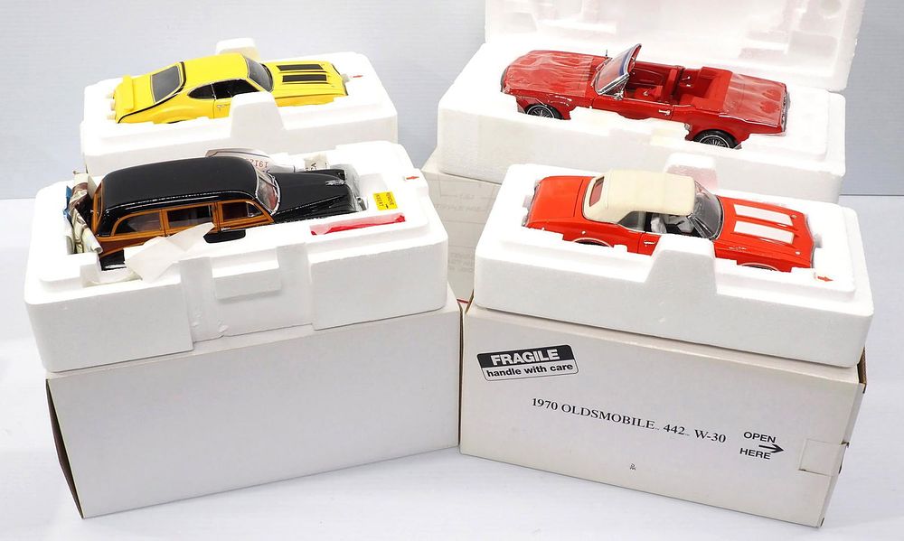 Lot 390: (4) Replica Cars in original boxes