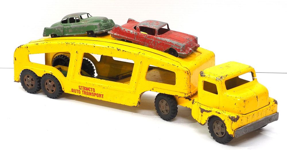 Lot 30: Structo Auto Transport truck with (2) cars