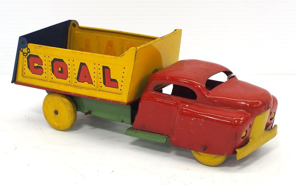 Lot 82: Wyandotte coal truck