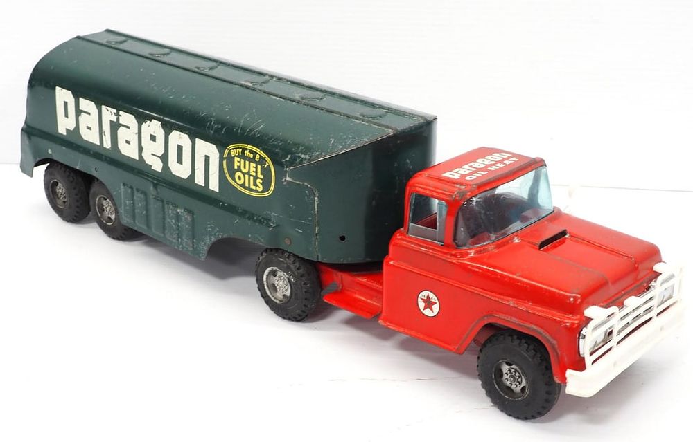 Lot 208: Buddy L Paragon Oil truck tanker