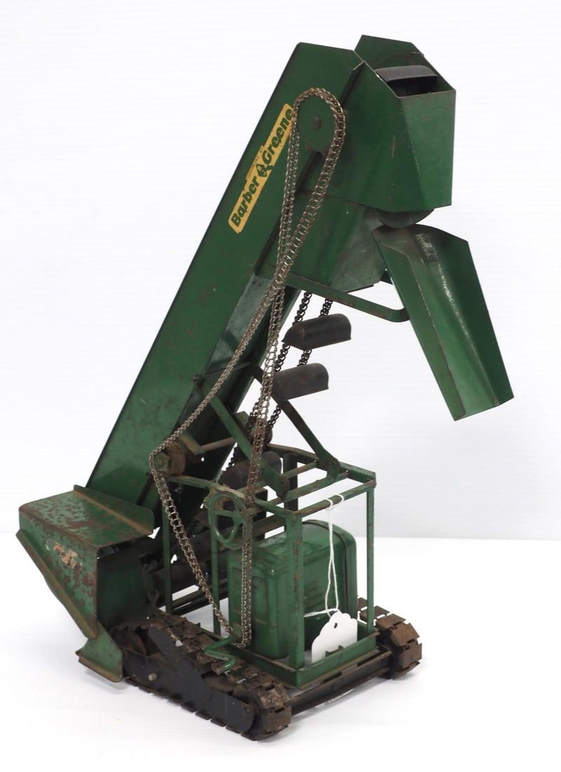 Lot 215: Model Toys Barber Greene sand loader