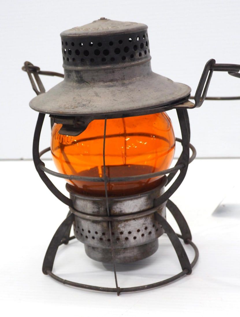 Lot 170: Dressel railroad lantern