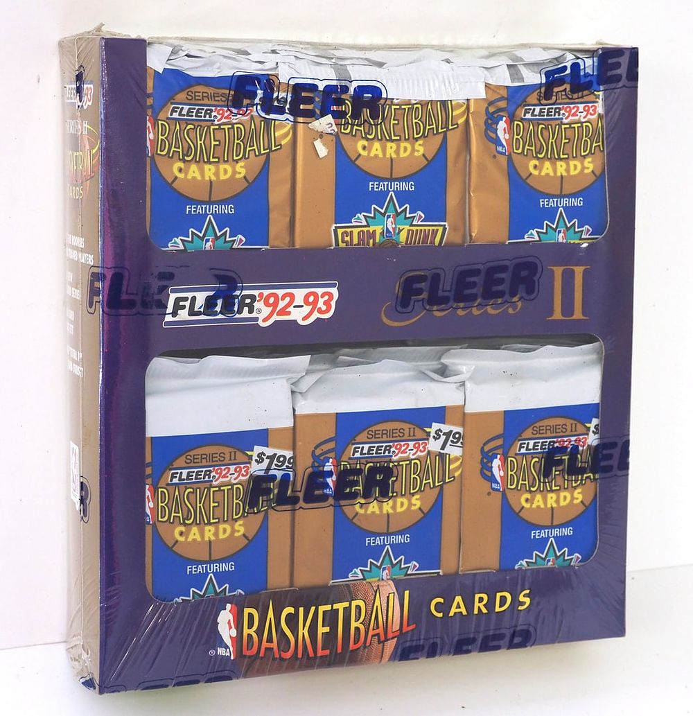 Lot 31: 1992-93 Fleer Series II Basketball Jumbo Pack Box