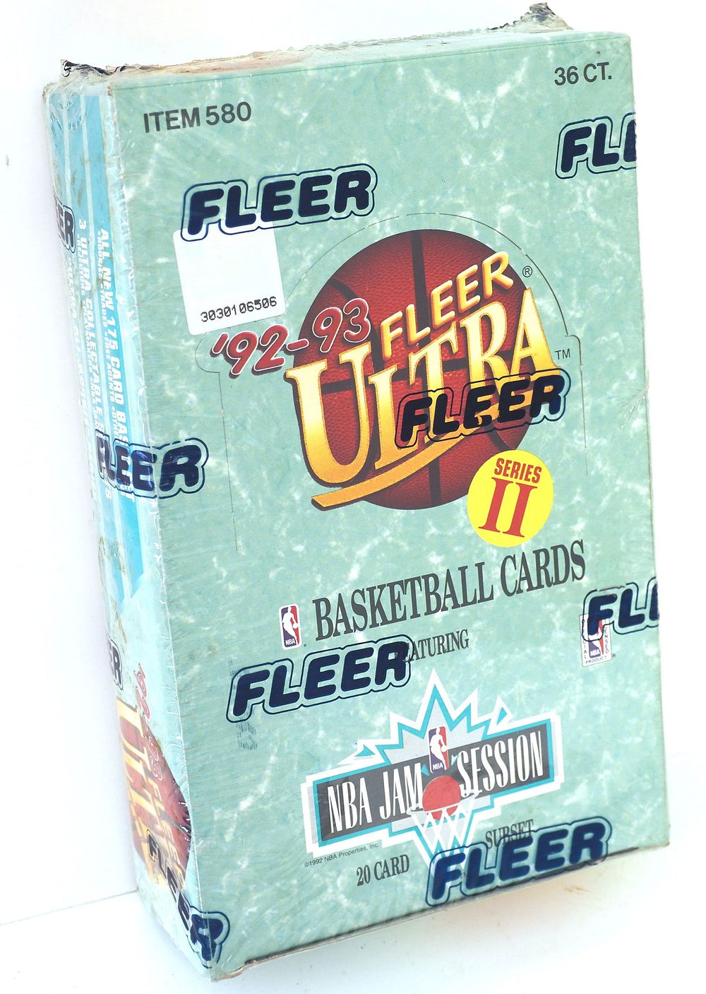 Lot 114: 1992-93 Fleer Ultra Basketball Series II Hobby Box