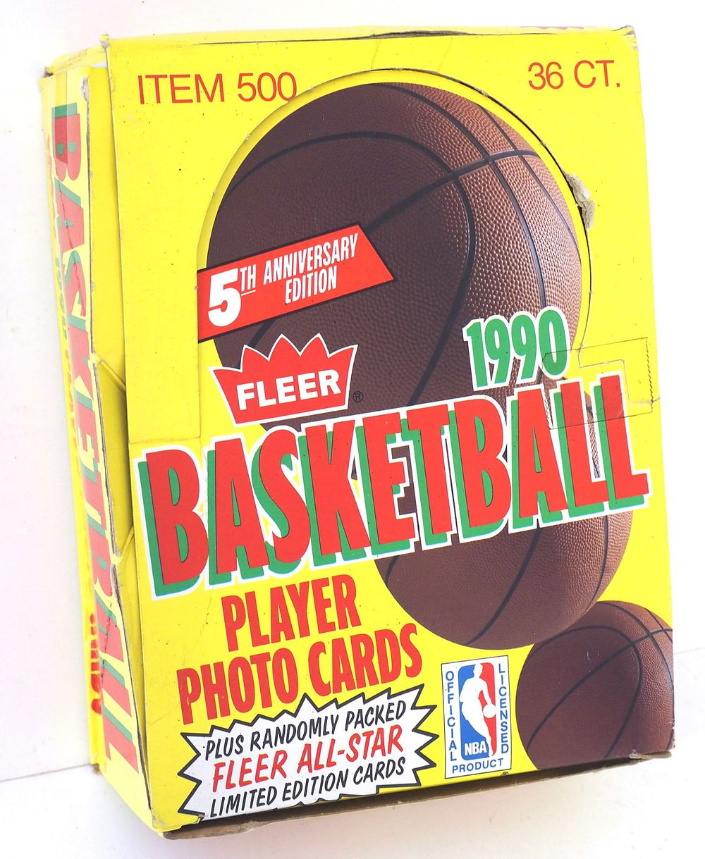 Lot 226: 1990-91 Fleer Basketball Sales Box