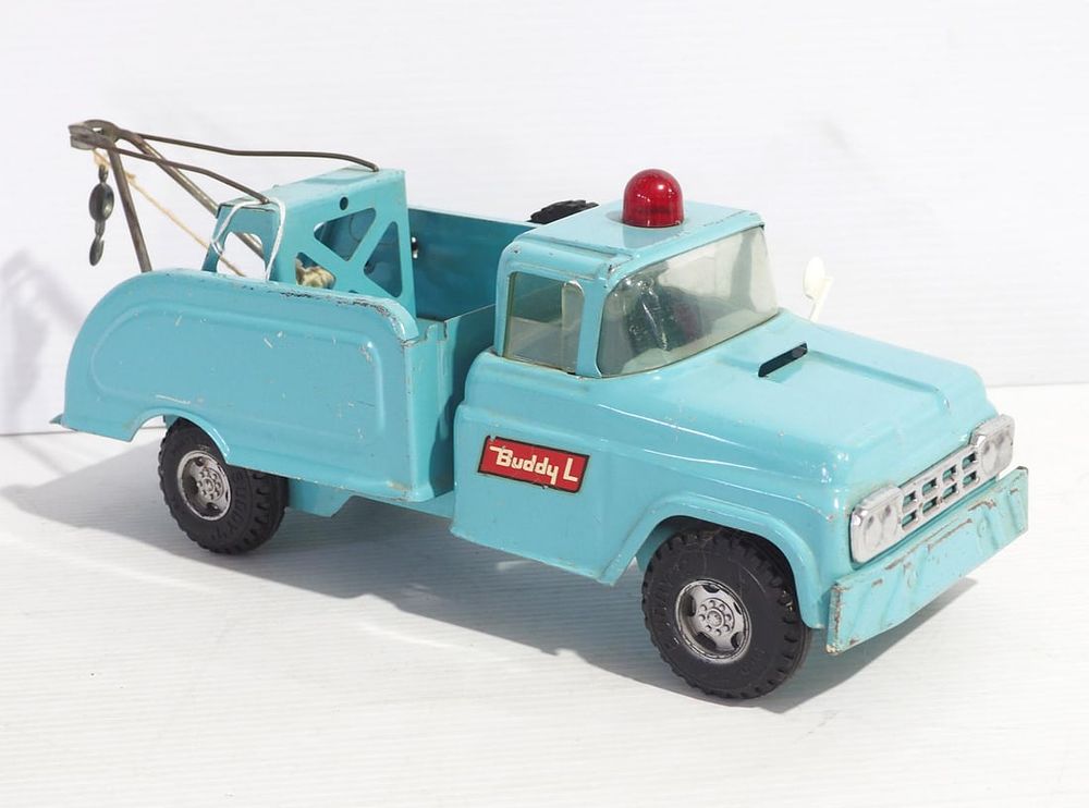 Lot 27: Buddy L Wrecker