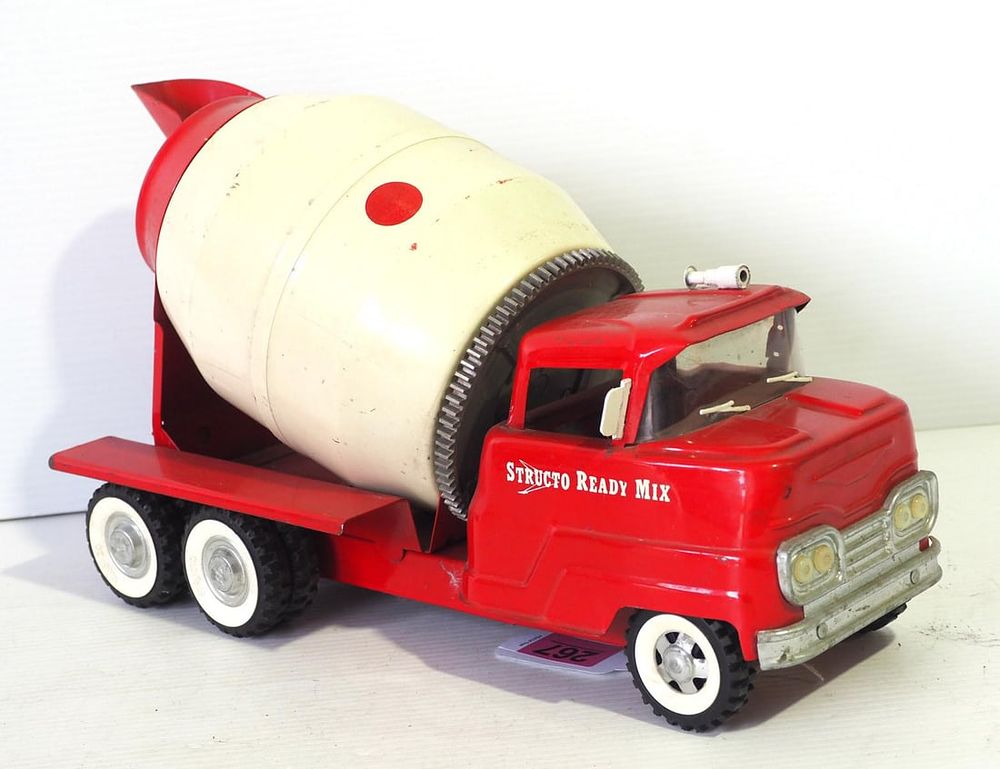 Lot 267: Structo Ready Mix truck