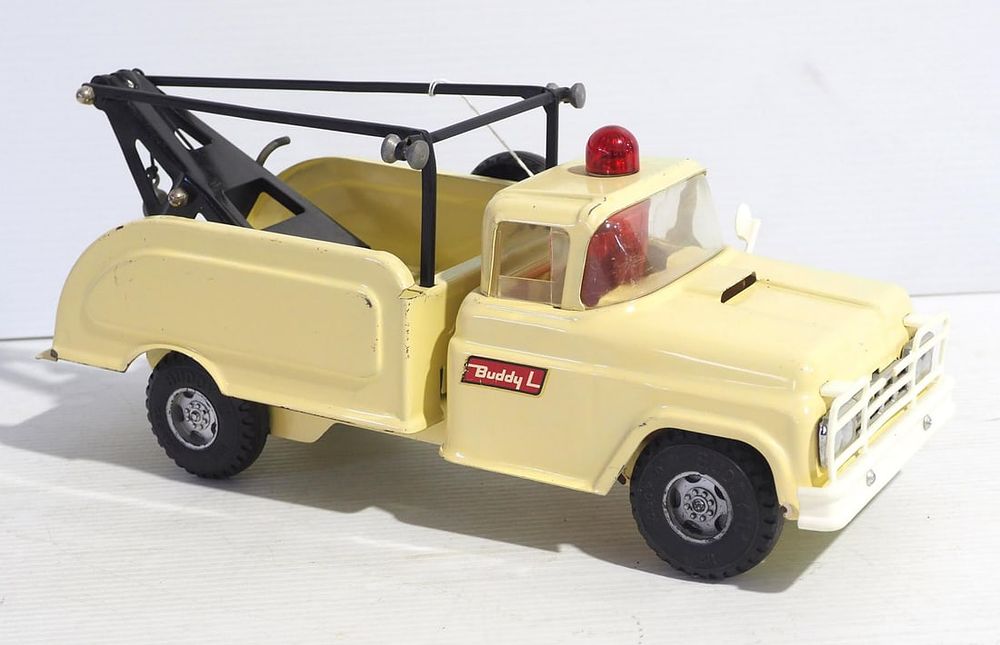 Lot 308: Buddy L Wrecker