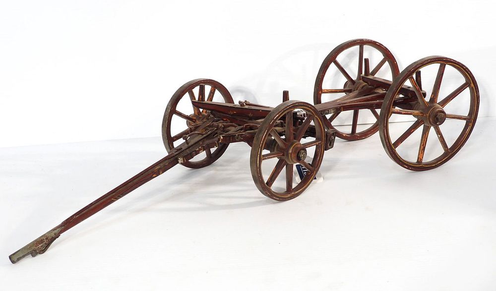 Lot 1132: Salesman sample box wagon running gear