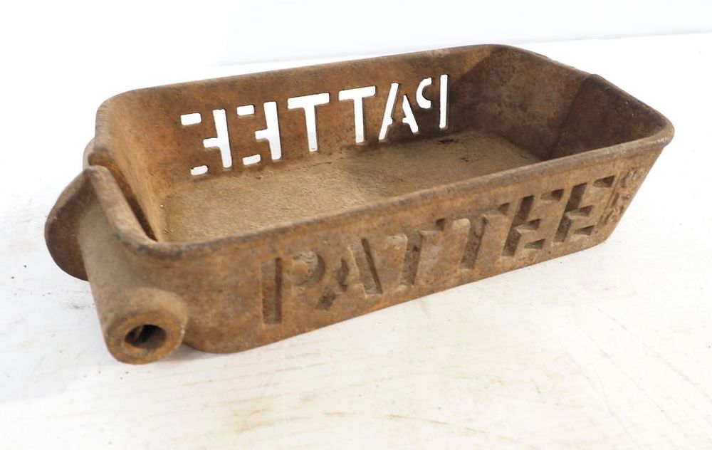 Lot 1441: Pair of cast iron cut-out Pattee tool boxes