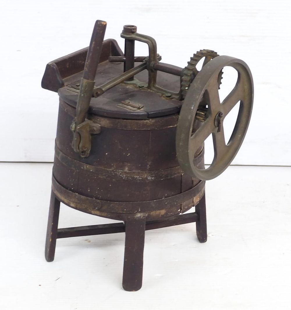 Lot 119: SS wooden hand-powered wash machine