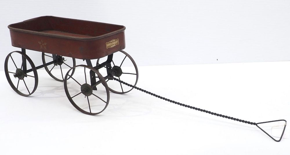 Lot 123: Toledo child's wagon