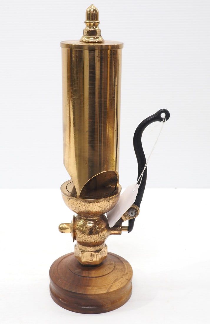 Lot 182: Buckeye Brass Works 3-tone, lever steam whistle