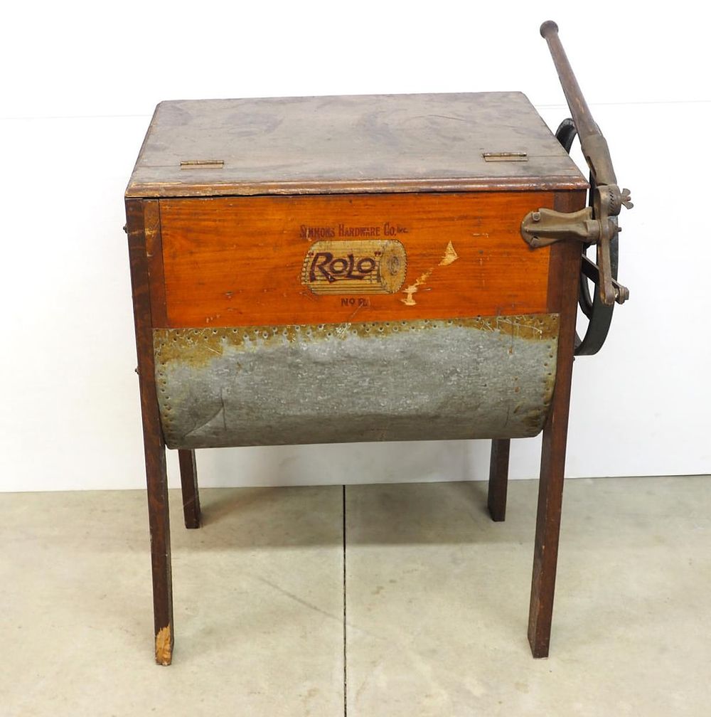 Lot 194: Hand pump washing machine