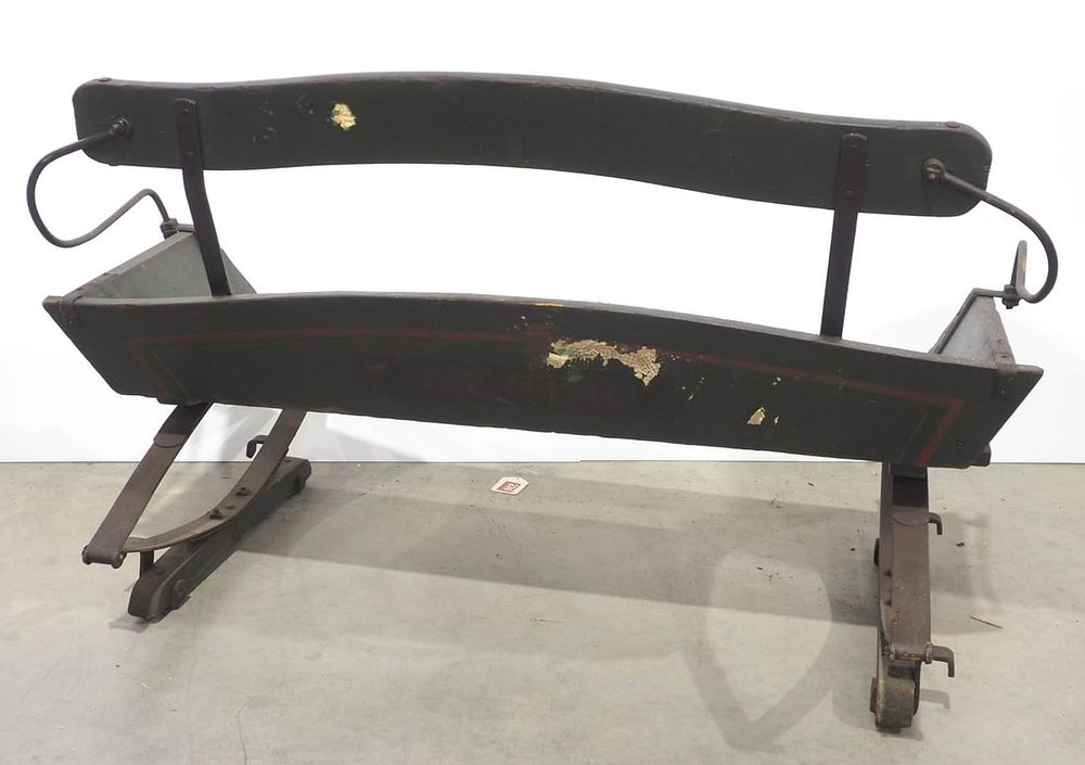 Lot 278: Weber box wagon seat