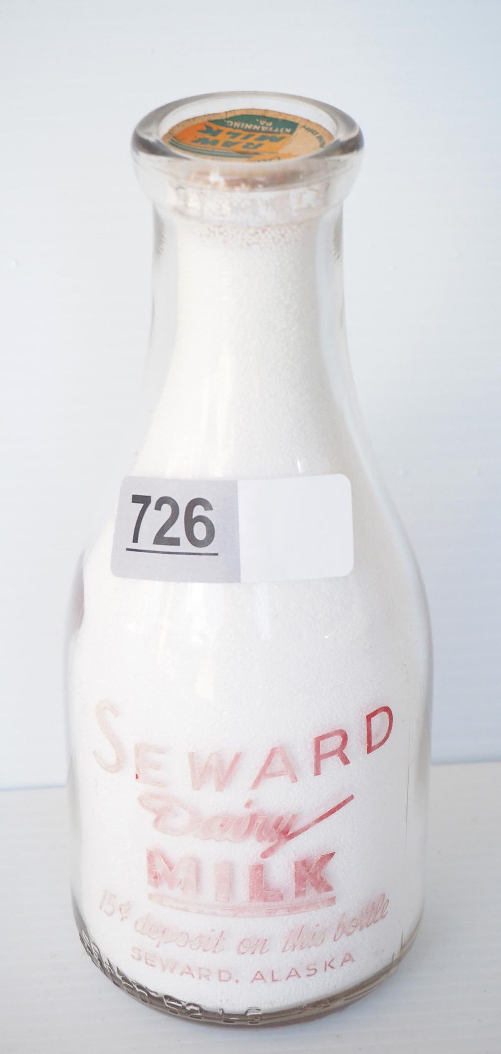 Lot 726: 1 quart milk bottle