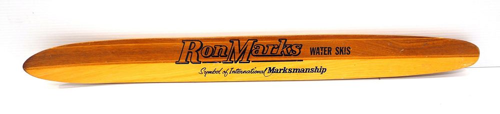 Lot 1084: Salesman sample wooden water ski