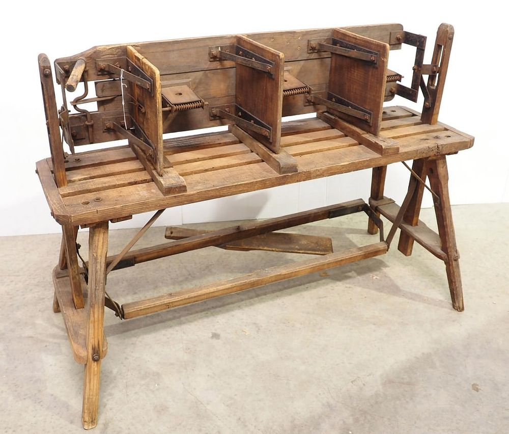 Lot 1321: Floor model egg crate maker