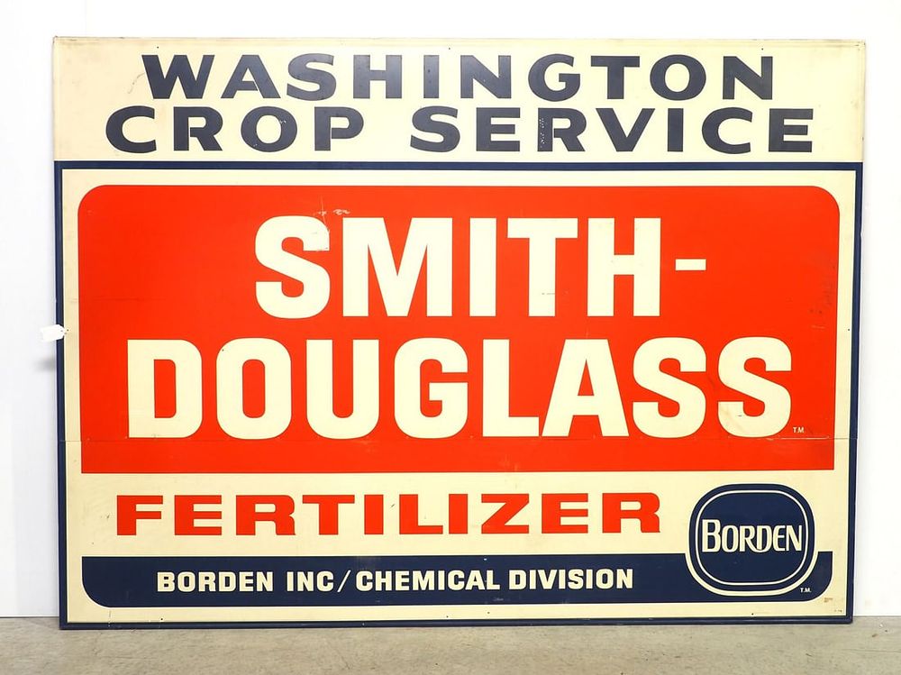 Lot 1568: Borden Smith Douglas Fertilizer sign