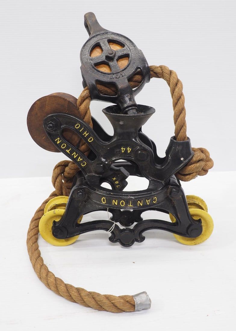 Lot 1582: Ney hay car