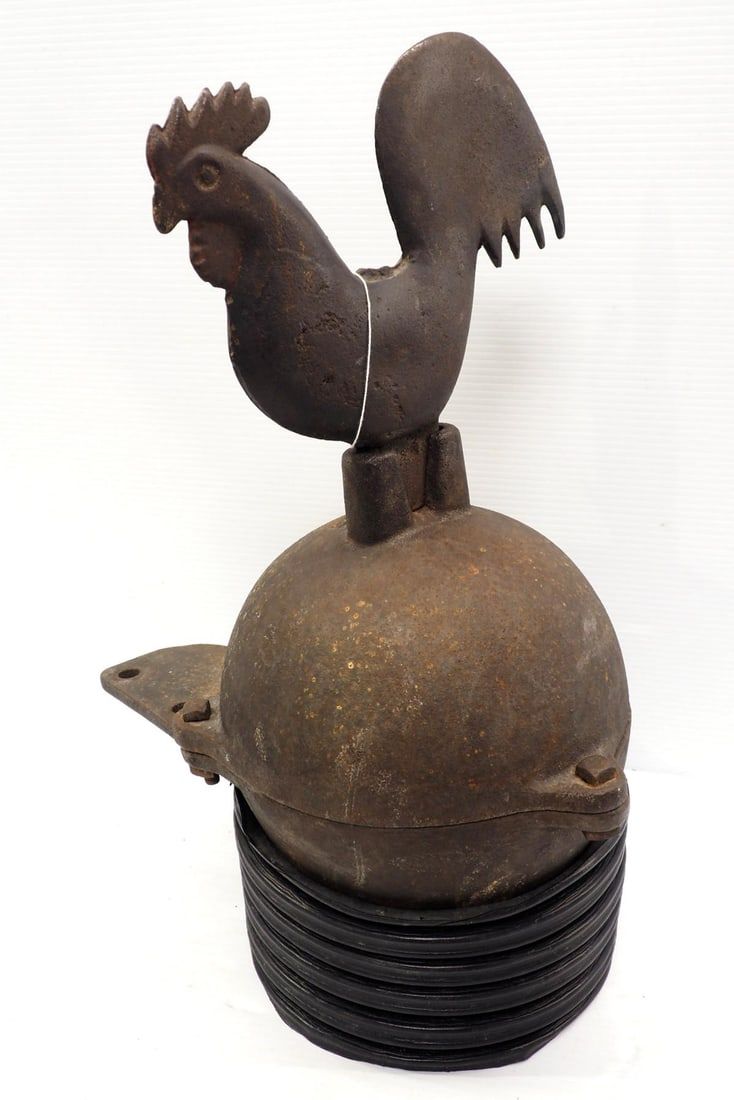 Lot 1739: Hummer rooster and ball windmill weight
