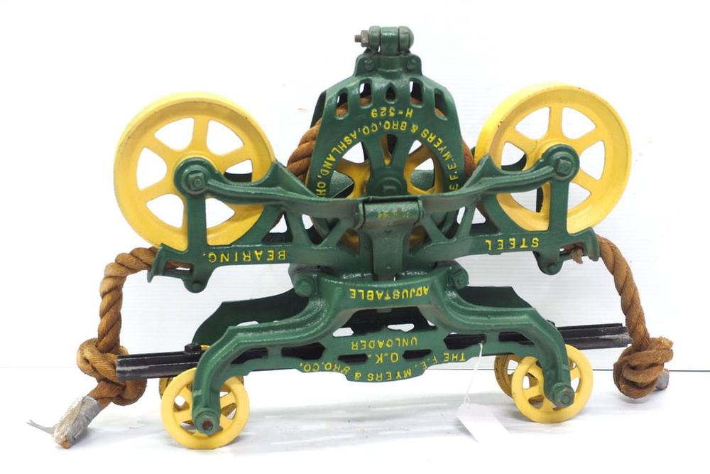Lot 1840: Myers OK Unloader hay car