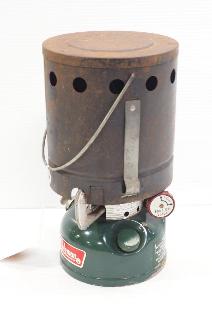 Lot 527: Coleman 502 Stove 6/65 with heat drum