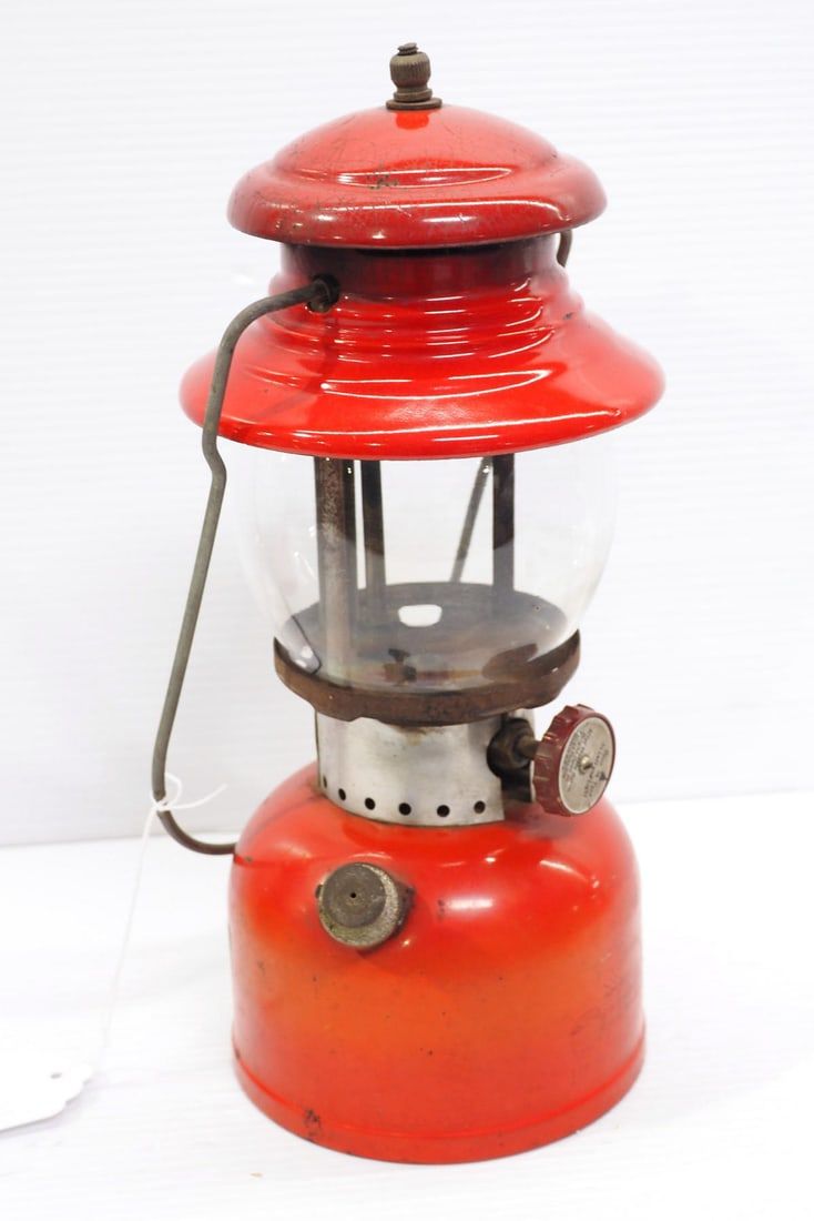 Lot 531: Coleman Model 200A 9/57
