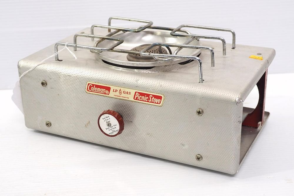 Lot 545: Coleman aluminum single burner picnic stove