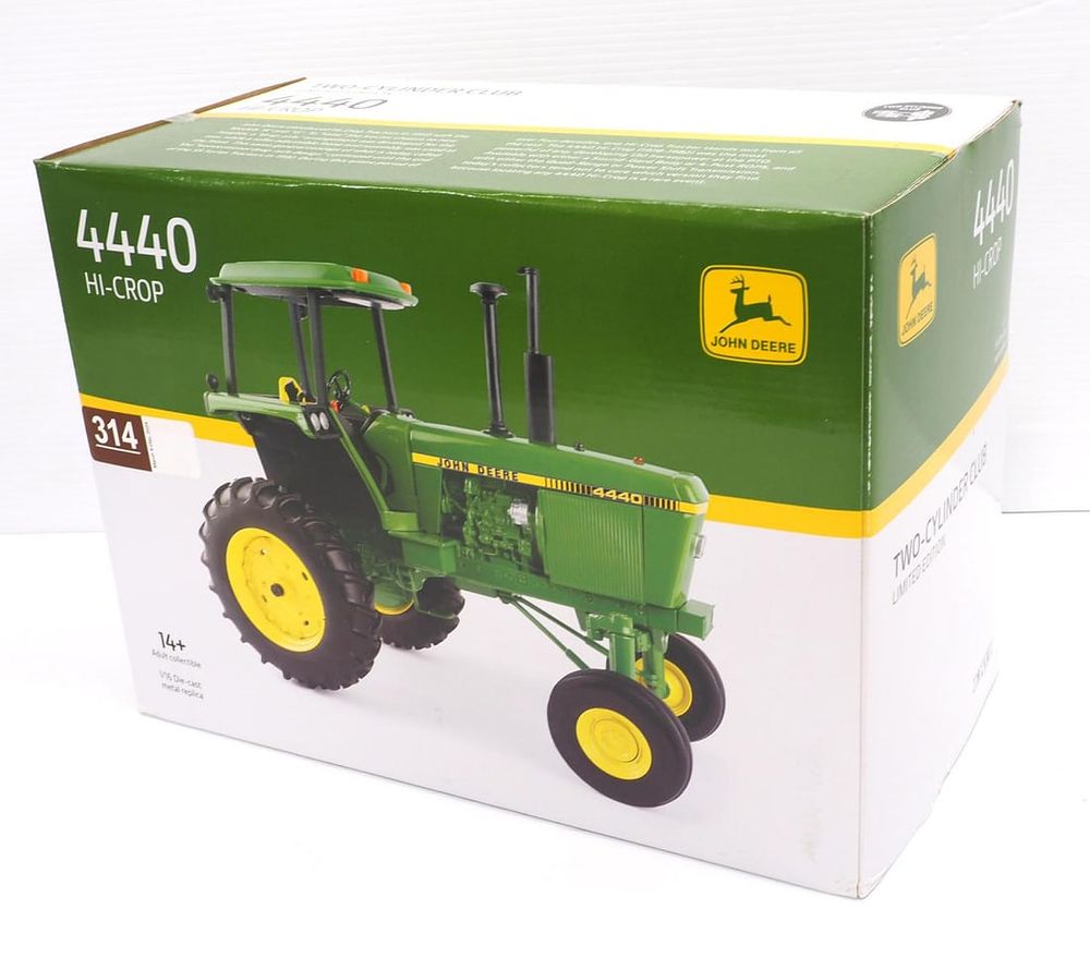 Lot 314: John Deere 4440 Hi-Crop Tractor