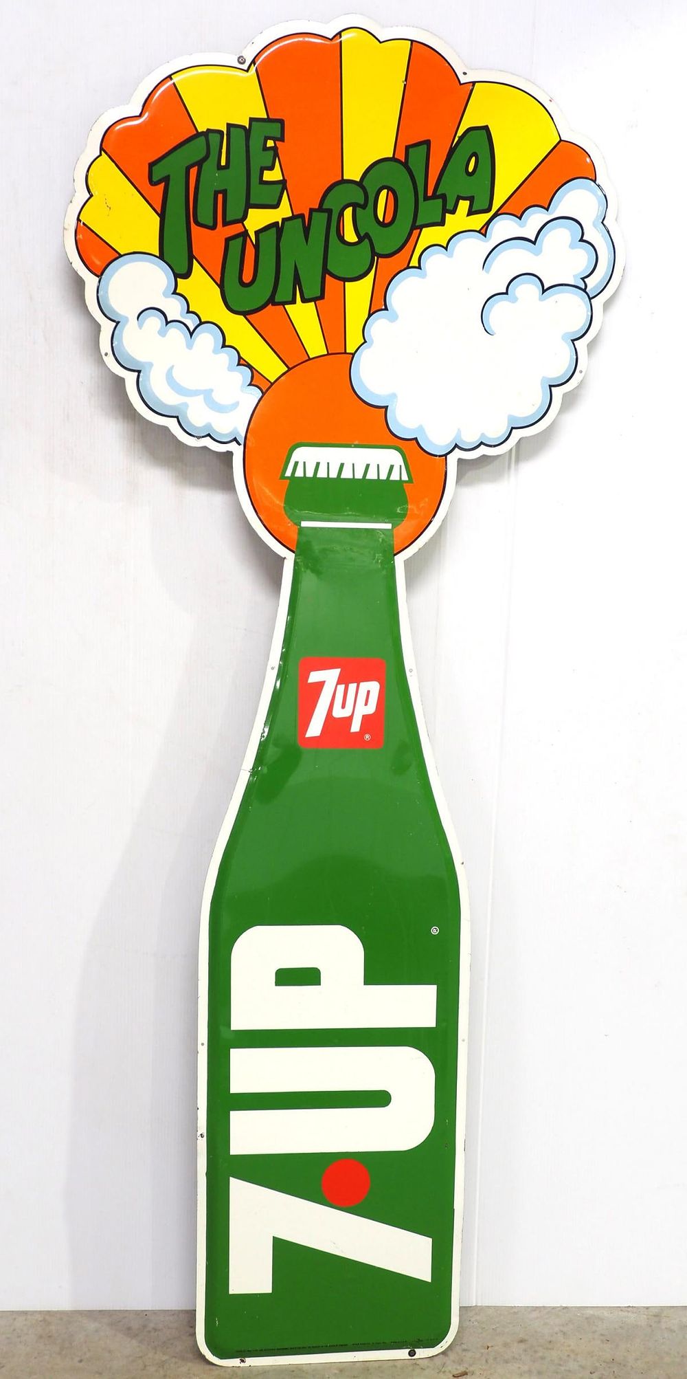 Lot 1025: 7-Up 'The Uncola' sign