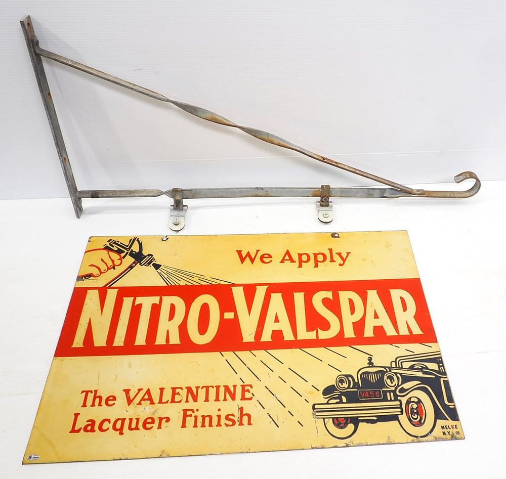 Lot 1071: Nitro-Valspar 'Valentine Lacquer Finish' sign