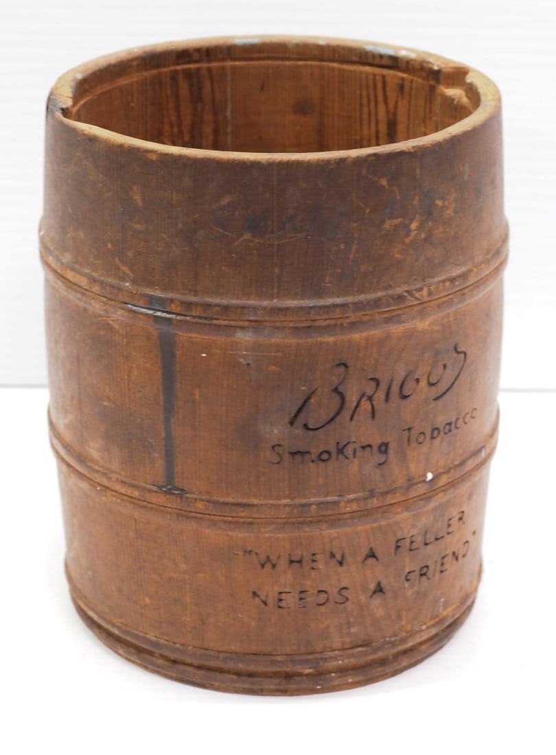 Lot 1194: Briggs Smoking Tobacco advertising barrel