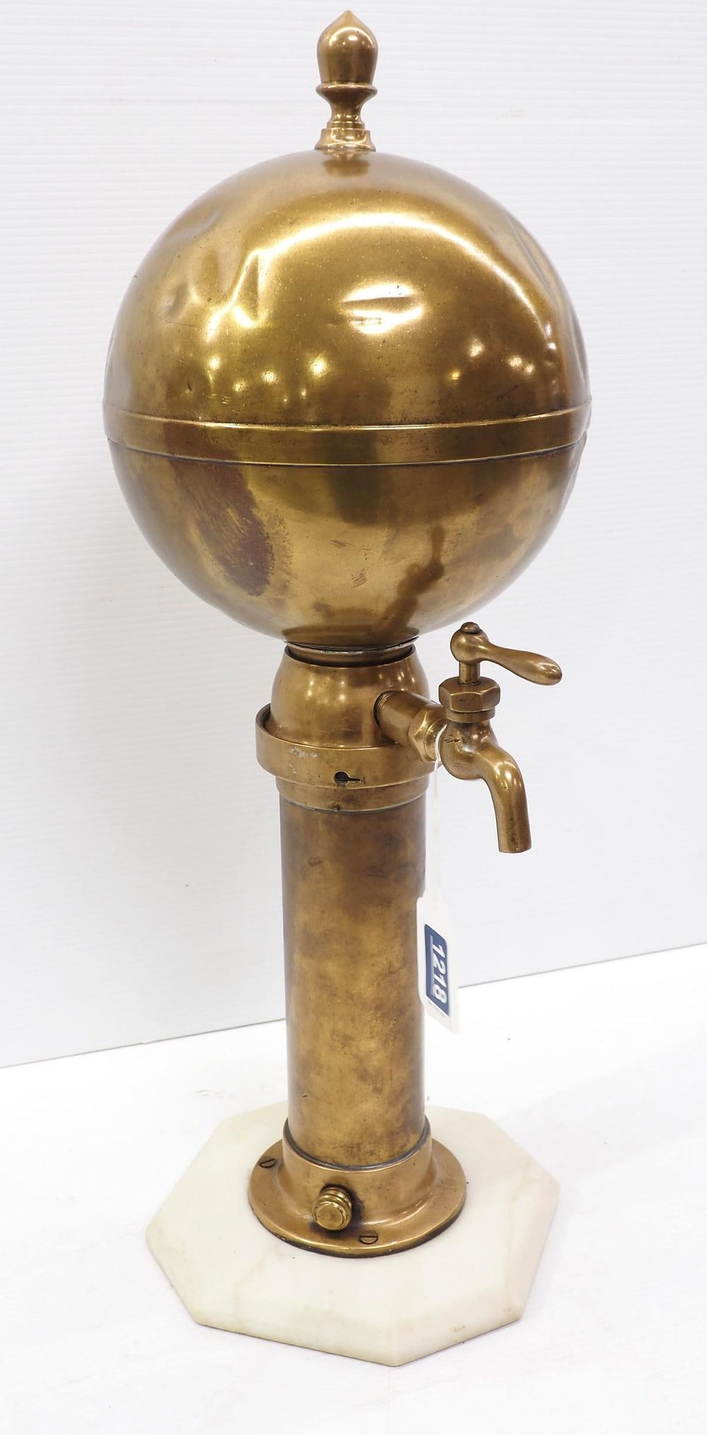 Lot 1218: Brass soda fountain dispenser