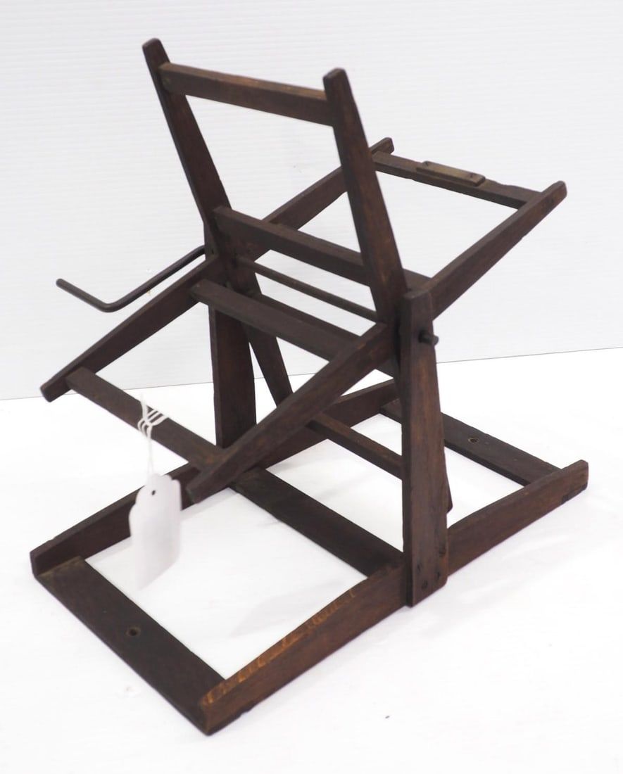 Lot 1220: Early miniature table-top yarn winder