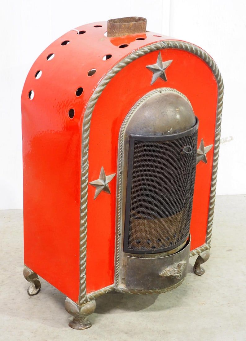 Lot 1294: Early Naval porcelain fireplace