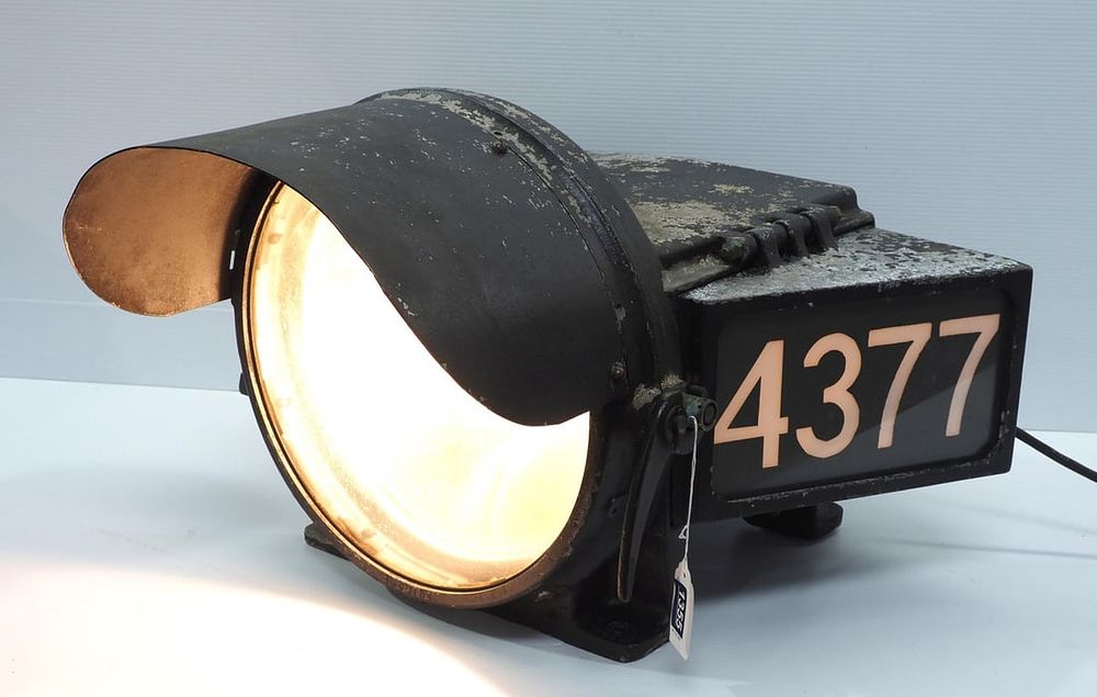 Lot 1355: Pyle National electric train engine light