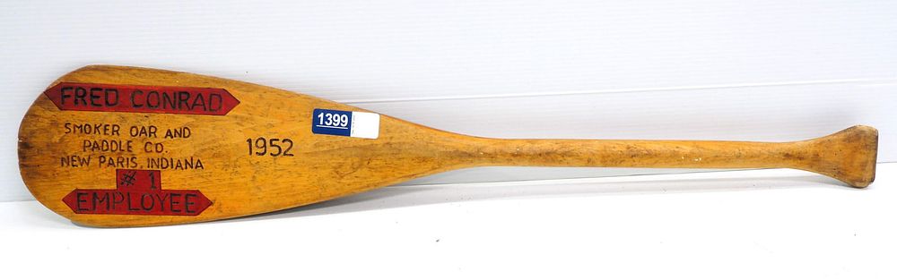 Lot 1399: Wooden oar